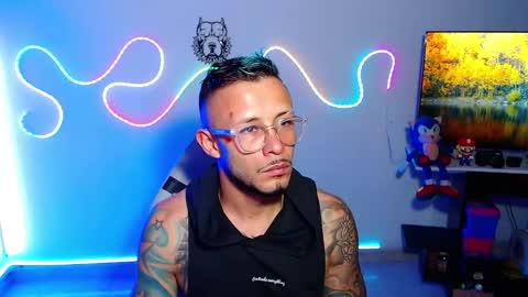 Sebastian online show from 10/05/25, 08:34