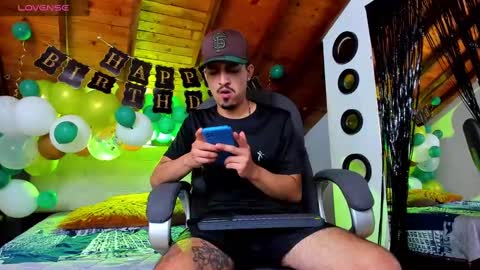 Sebastian Berne online show from 02/19/25, 07:48