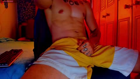 Sebastian online show from 01/19/25, 02:59