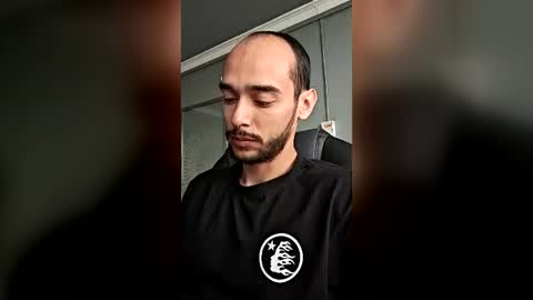 Sebastian online show from 07/23/26, 01:42