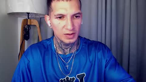 Sebastian online show from 10/12/25, 01:10