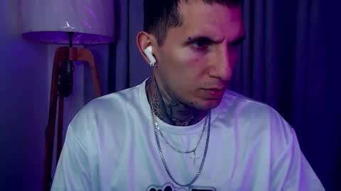 Sebastian online show from 10/21/25, 02:01