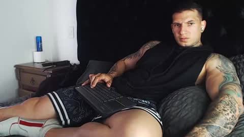 Sebastian online show from 04/06/26, 06:53