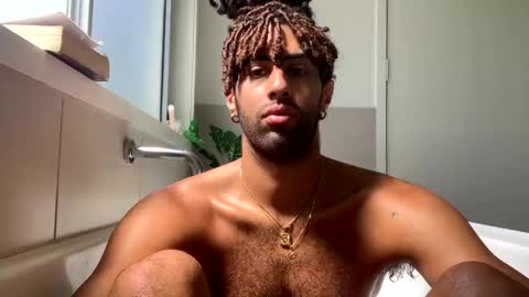 Snapshot of sebastianalll chatting on 01/03/25, 11:44 sebastianalll online show from 01/03/25, 11:44