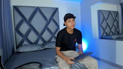 sebastiann_04 online show from 06/23/26, 09:13