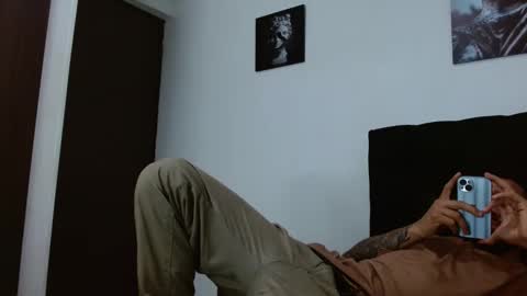 Snapshot of sebastiano_97 chatting on 12/23/24, 02:56 Sebastiano online show from 12/23/24, 02:56