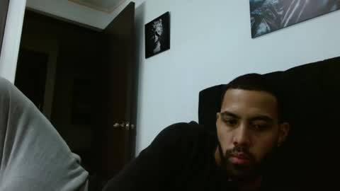 Snapshot of sebastiano_97 chatting on 02/02/25, 02:17 Sebastiano online show from 02/02/25, 02:17