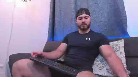 Instagram jeanpaulfit  online show from 02/23/25, 09:59