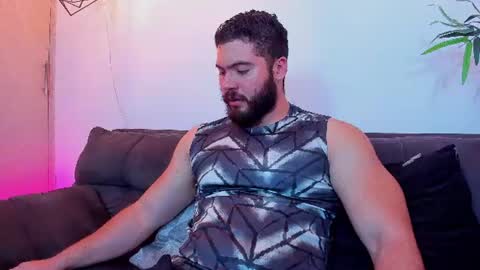 Snapshot of sebastianvilla__ chatting on 07/13/26, 11:07 Instagram jeanpaulfit online show from 07/13/26, 11:07