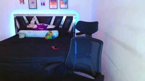 Sebas online show from 03/06/26, 06:04