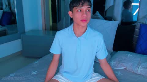 Sebastian online show from 09/25/25, 07:50