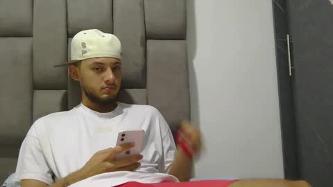 ryan miller online show from 12/17/24, 06:45