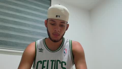 ryan miller online show from 02/06/25, 04:42