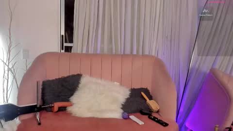 SEBASTIAN PALACIO online show from 02/13/26, 05:47