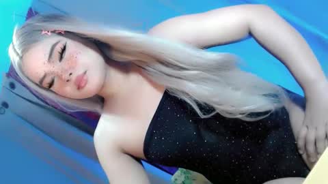 kwen online show from 03/16/26, 03:38