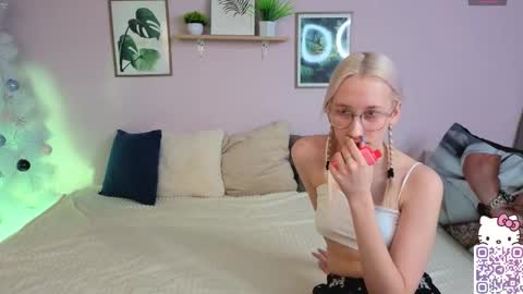 secret_materialz online show from 01/11/26, 09:25