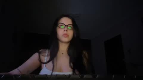 secret_vanilla_ online show from 05/24/26, 11:21
