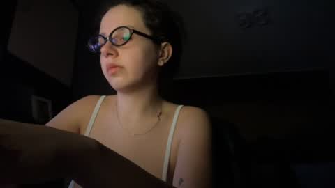 secret_vanilla_ online show from 06/09/26, 10:10