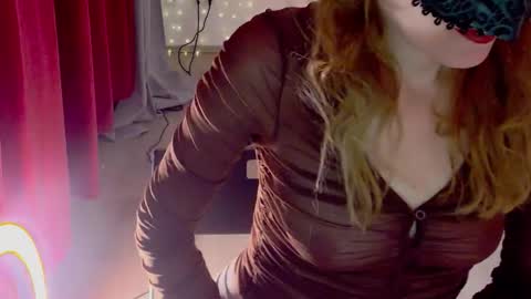 Anni online show from 09/14/25, 12:21