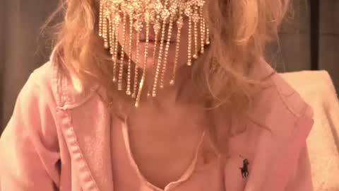 Snapshot of secretanni chatting on 06/18/26, 03:51 Anni online show from 06/18/26, 03:51