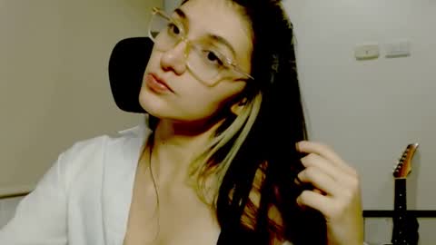 Maria online show from 12/24/24, 03:05
