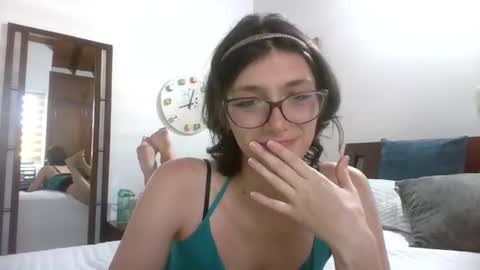 Maria online show from 07/16/26, 10:16