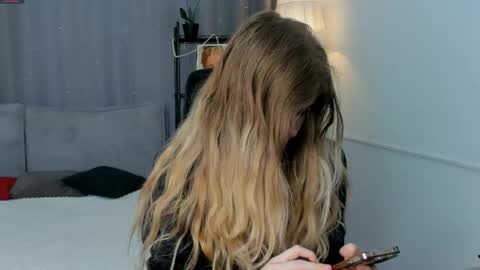 secrettier online show from 03/19/26, 05:11