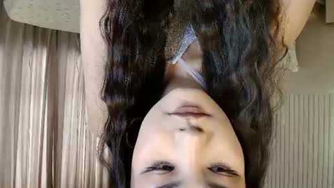 lin online show from 07/17/26, 03:35