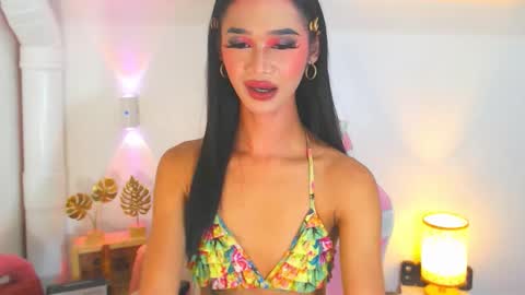 ashly online show from 09/12/25, 02:33