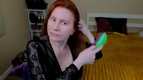 seductive_foxy_ online show from 06/16/26, 07:27