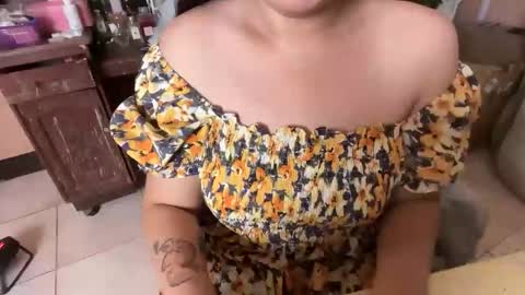 seductive_housewife online show from 02/15/26, 10:36
