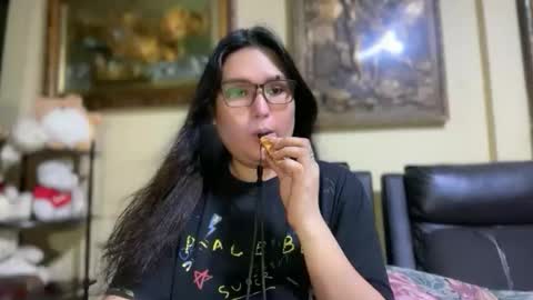 seductive_housewife online show from 04/10/26, 01:49