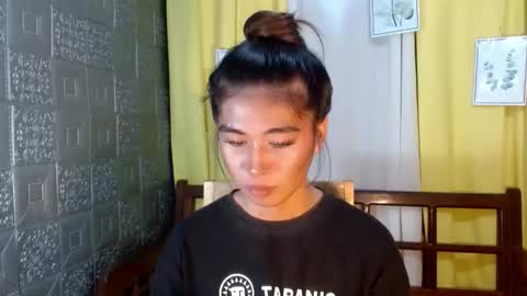 NIK online show from 12/15/25, 02:43