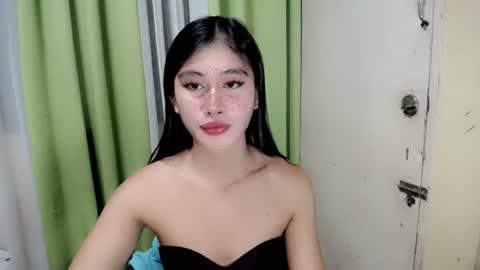 Snapshot of seductive_monicaxxx chatting on 06/29/26, 02:07 NIK online show from 06/29/26, 02:07