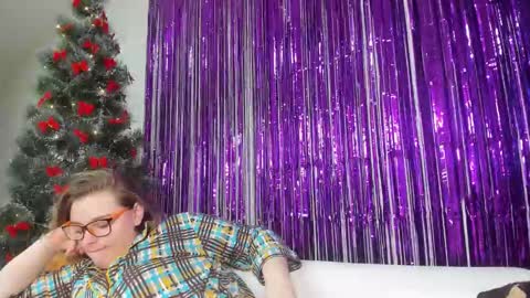 seductive_she_wolf online show from 01/11/25, 07:49