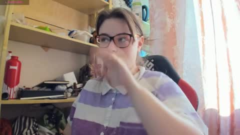 seductive_she_wolf online show from 04/11/26, 02:54