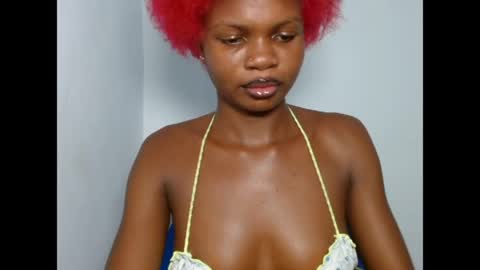 seductive_sugar247 online show from 04/12/26, 09:25