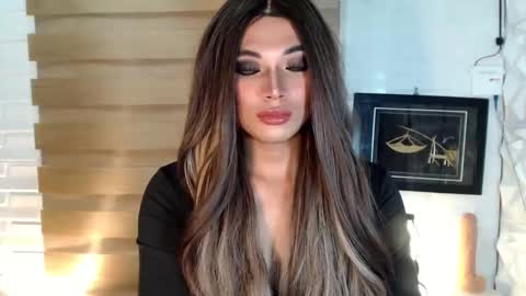 Deluxe online show from 03/08/25, 09:17