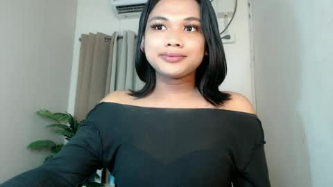 Snapshot of seductivedeluxe69 chatting on 06/13/26, 07:12 Deluxe online show from 06/13/26, 07:12
