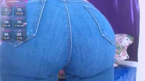 Estefany online show from 11/13/25, 12:59