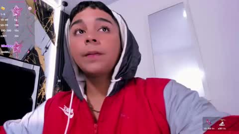 Snapshot of seductivo_jr chatting on 01/08/25, 07:34 seductivo online show from 01/08/25, 07:34