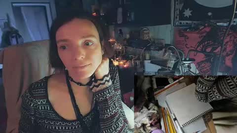 Lisa online show from 12/21/24, 11:02