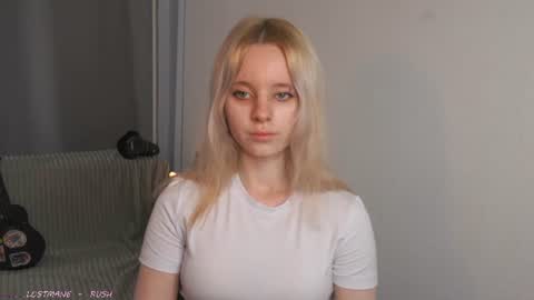 See Its honey bunny  im Lana online show from 07/09/26, 04:11