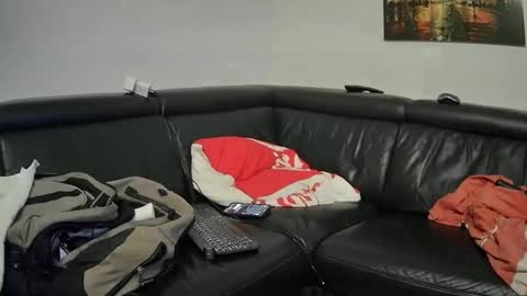 Sebastian online show from 12/22/24, 07:22