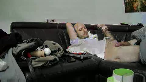 Sebastian online show from 12/28/24, 05:44