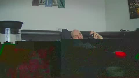 Sebastian online show from 03/10/25, 09:21