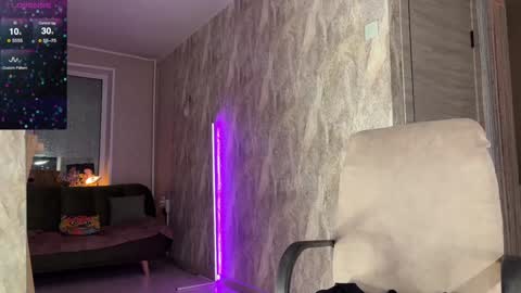 Snapshot of seemysoul chatting on 12/14/24, 05:03 seemysoul online show from 12/14/24, 05:03