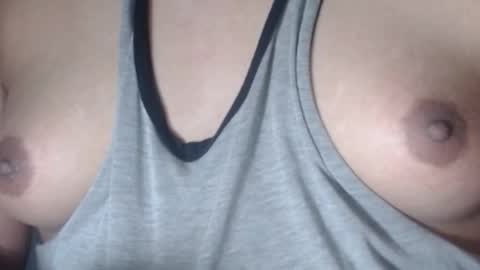 Snapshot of selda_ chatting on 10/05/25, 05:17 Selda online show from 10/05/25, 05:17