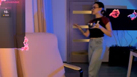 selectrra online show from 12/15/24, 06:37