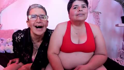 Snapshot of selena_ferreira chatting on 10/14/25, 03:18 Selena online show from 10/14/25, 03:18